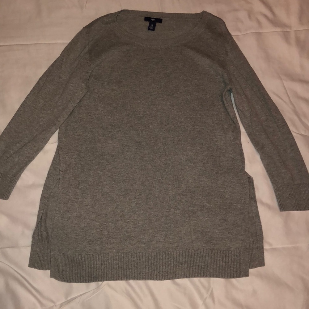 GAP slit sweater